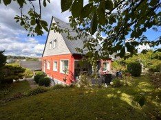 Hauptbild Ein Zuhause mit Charakter - modernisiertes Einfamilienhaus mit idyllischem S�dgarten in ruhiger Lage
