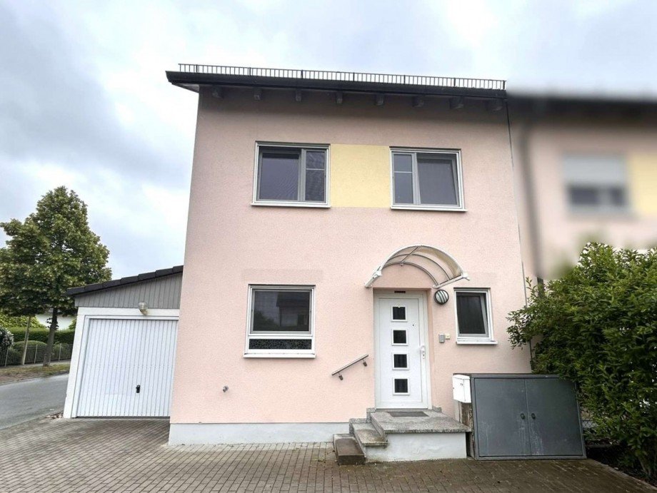 Au�enansicht Doppelhaush�lfte Weiden in der Oberpfalz