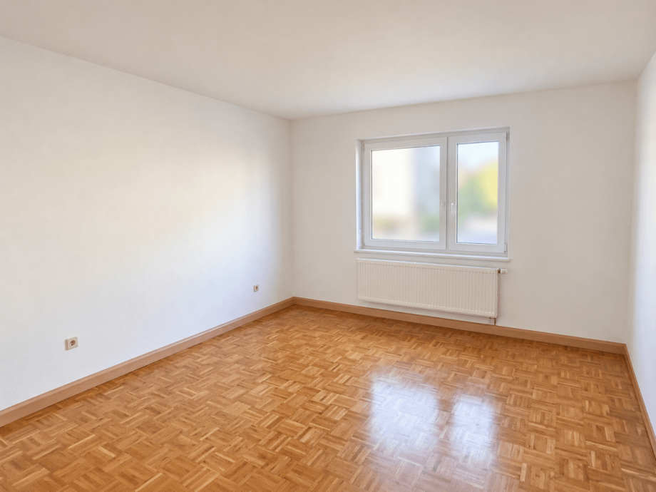 Gro�es Schlafzimmer (KI-bearbeitet: Gegenst�nde entfernt) Etagenwohnung Weiden in der Oberpfalz