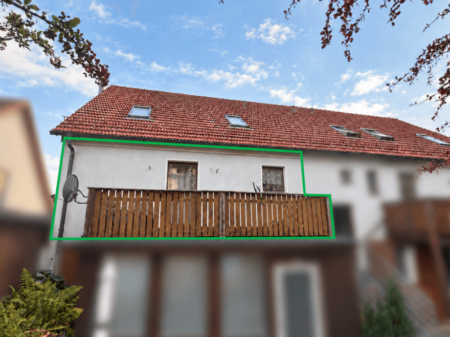Au�enansicht Wohnung (KI-brearbeitet: tw. unkenntlich gemacht) Etagenwohnung T�nnesberg