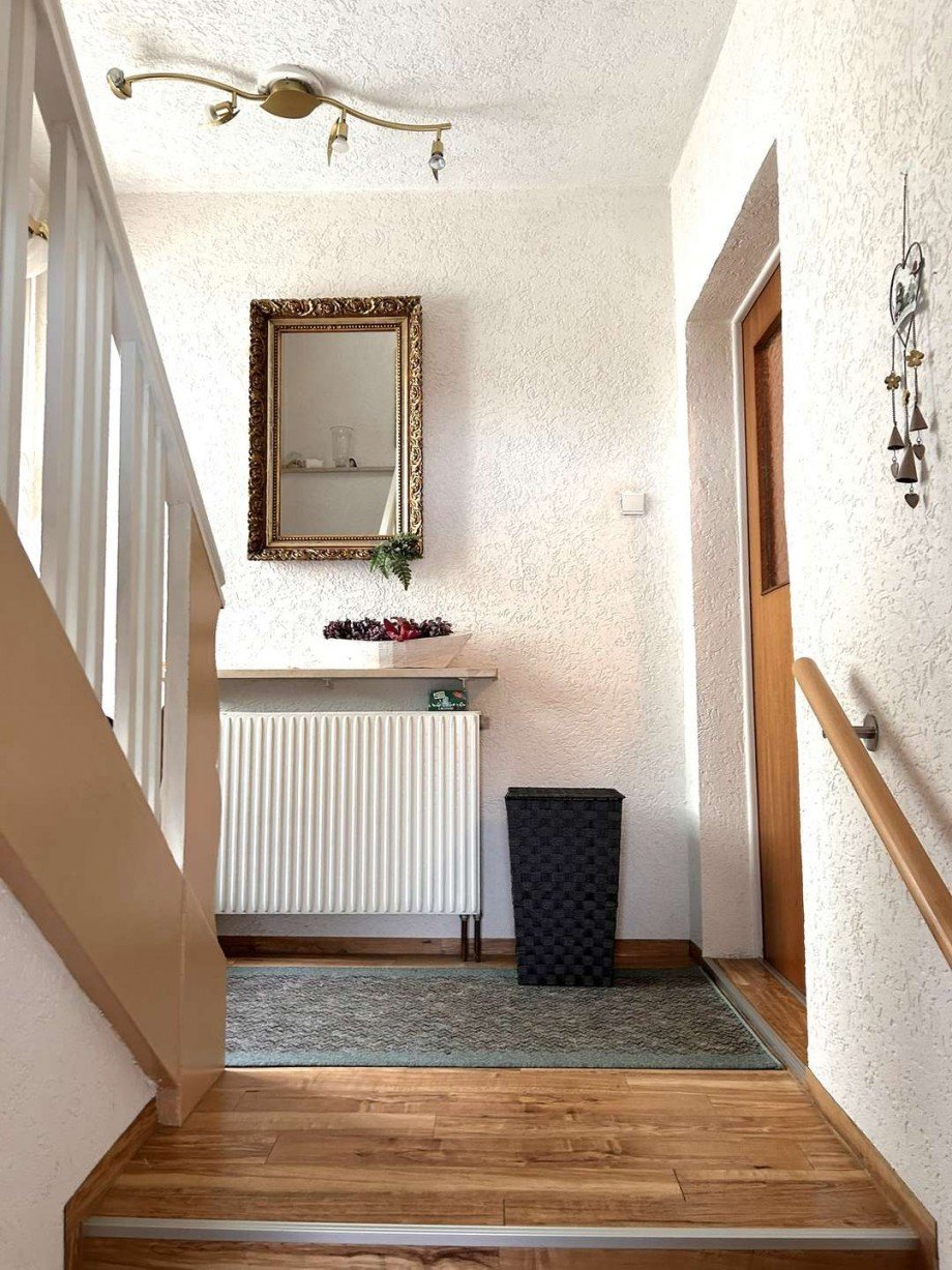 Sehr gepflegtes Treppenhaus Einfamilienhaus Weiden in der Oberpfalz